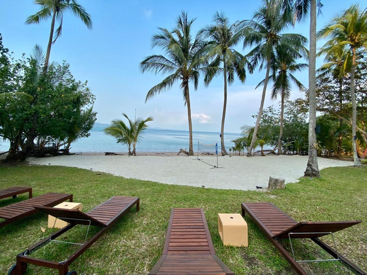 Coral Cove Beachfront Villa - Koh Chang Exterior foto