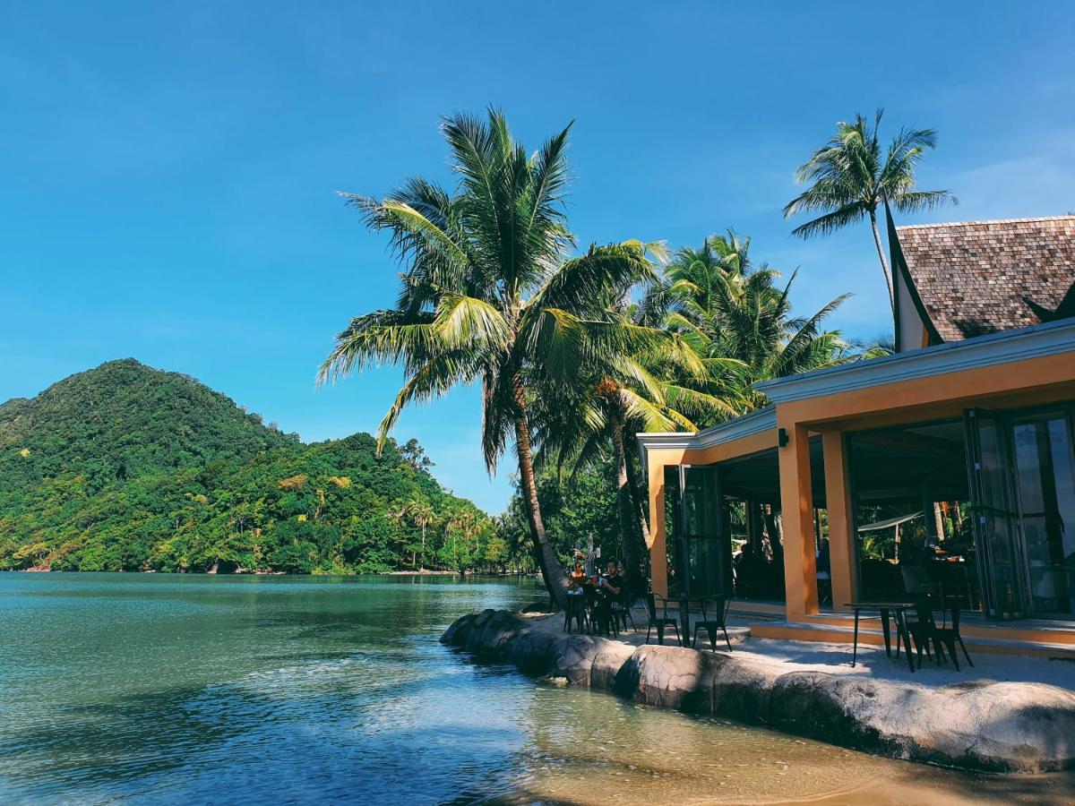 Coral Cove Beachfront Villa - Koh Chang Exterior foto